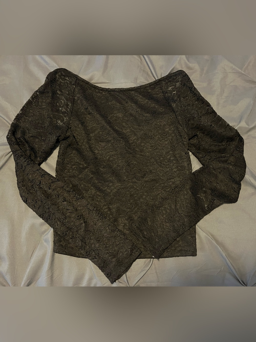 URBAN OUTFITTERS Semi Sheer Lace Long Sleeve Top - Black (L) - Picture 6 of 9
